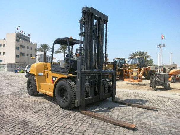 used-caterpilla-fork-lift-15-tons-for-sale.jpg